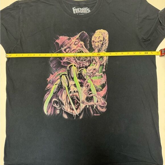 Fright Rags Freddy’s Coming For You Limited Edition Graphic Shirt Sz 2X - Picture 4 of 9